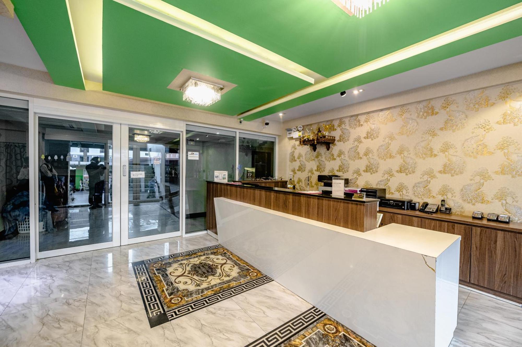 Gold Airport Suites Bangkok Zewnętrze zdjęcie