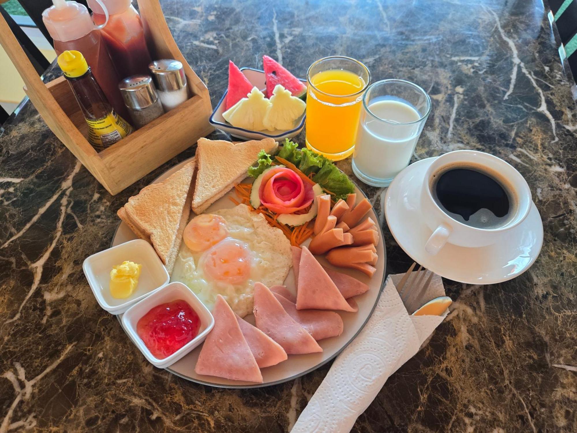 Gold Airport Suites Bangkok Zewnętrze zdjęcie