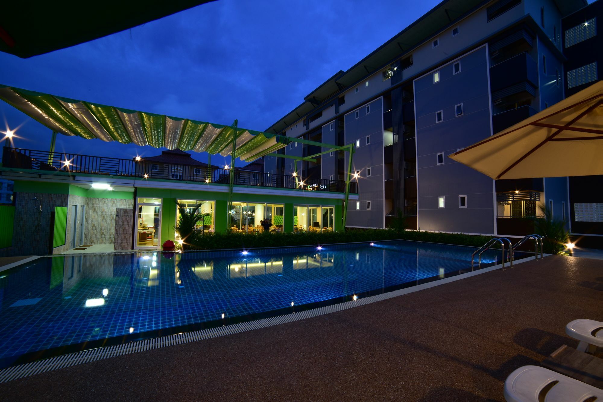 Gold Airport Suites Bangkok Zewnętrze zdjęcie
