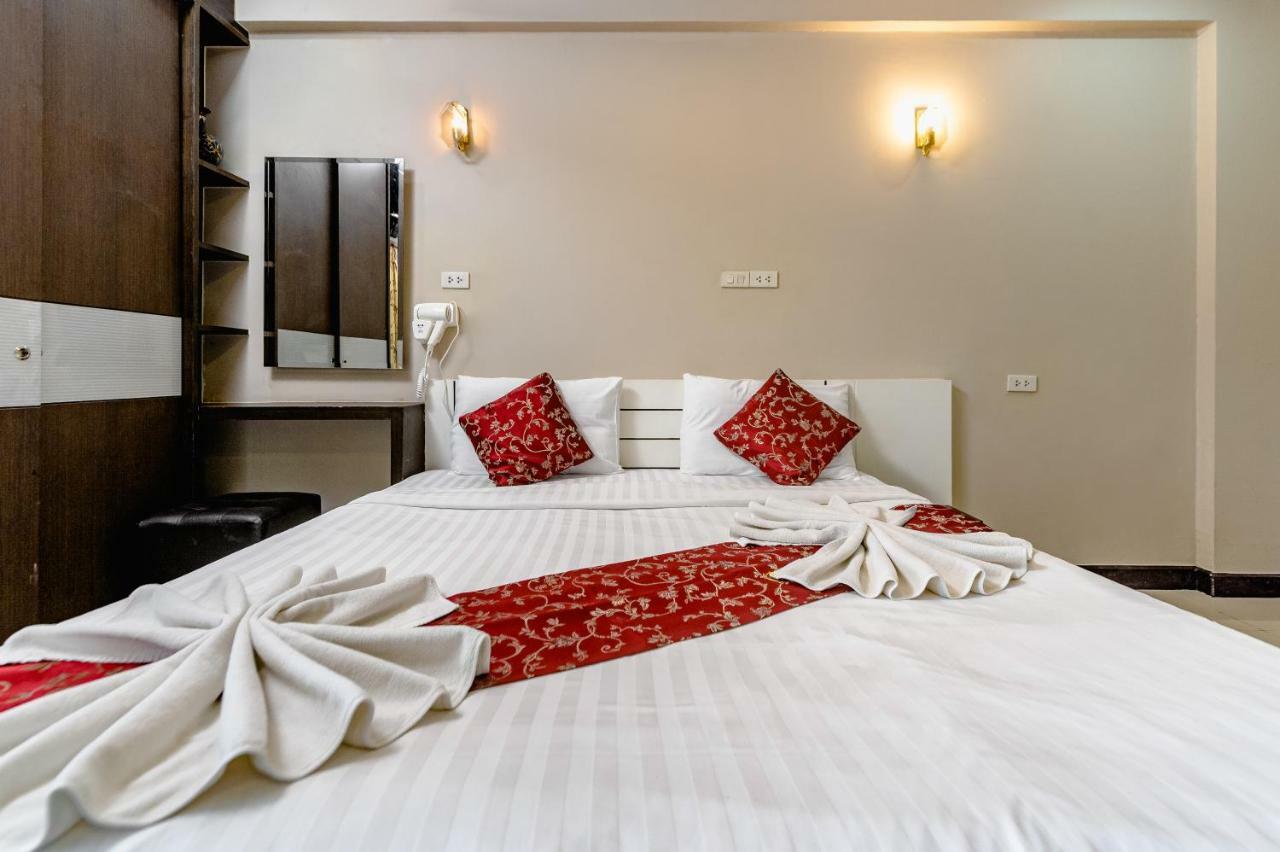 Gold Airport Suites Bangkok Zewnętrze zdjęcie